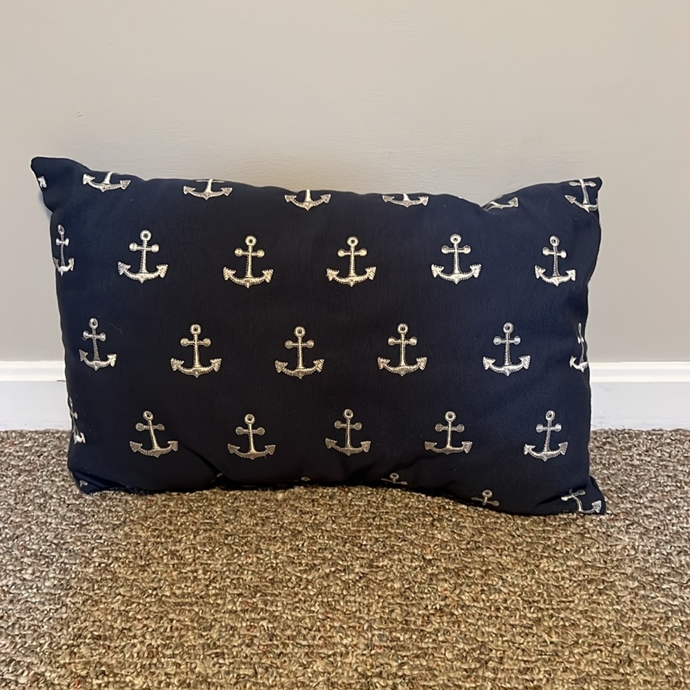 Nautical Blue With White Embroidered Anchors Pillow-See Photos - Picture 1 of 7